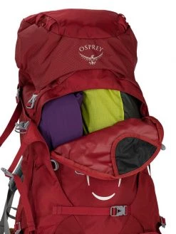 Hike/Camp Osprey Ariel 65 (S20) Claret Red