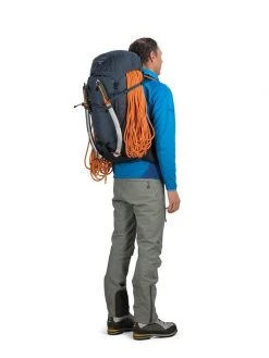 Hike/Camp OSPREY Mutant 38 S18 Blue Fire